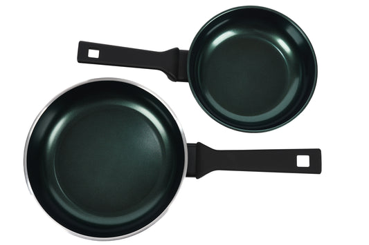 Pentole Agnelli AlBlack Elite - Set Piccola Cucina - 2 koekenpannen / hapjespannen Ø 20 + 24 cm - Scarabeo Groen | PFAS-vrij