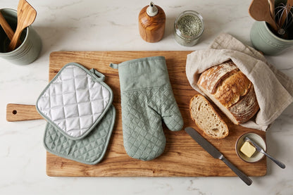 Ovenwant met pannenlappen - saliegroen - antislip grip - veilig en comfortabel koken