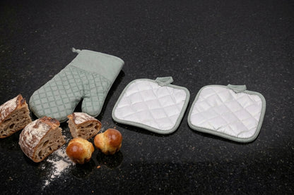 Ovenwant met pannenlappen - saliegroen - antislip grip - veilig en comfortabel koken